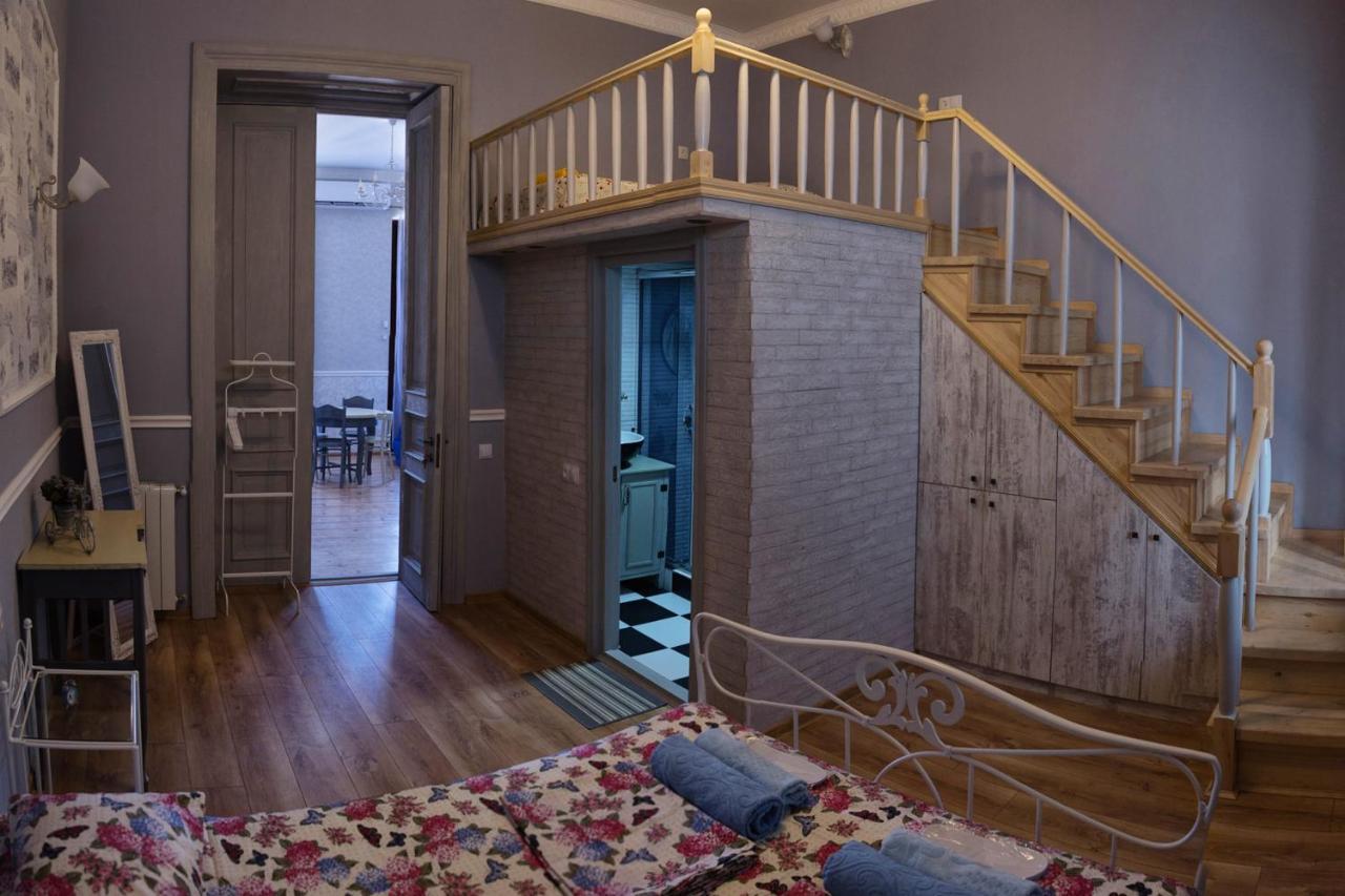 Apartament On Aghmashenebeli 26 Тбілісі Екстер'єр фото